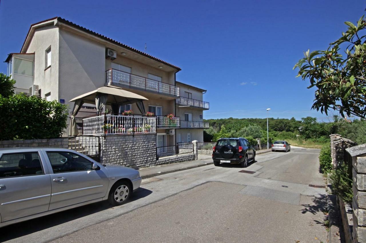 Alet Apartment Pula
